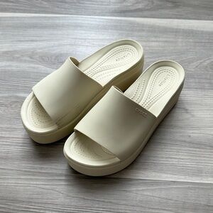 CROCS Brooklyn Women's Platform Slide Sandals in Cream